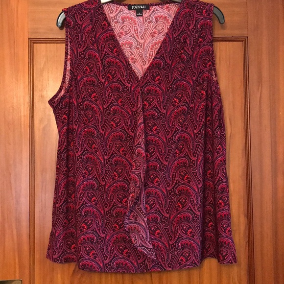 Roz & Ali, Top, V-Neck, Sleeveless; Paisley - Picture 1 of 4